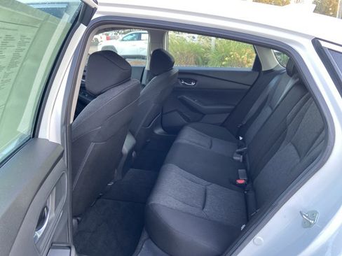 Used 2023 Honda Accord EX image 34