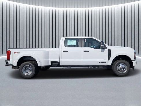 New 2026 Ford F350 XL w/ STX Appearance Package AWD/4WD image 2