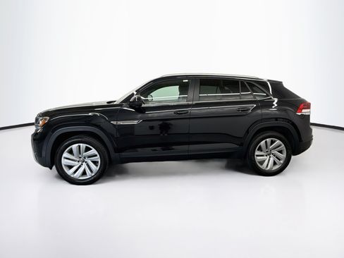 Used 2023 Volkswagen Atlas Cross Sport SE FWD image 4