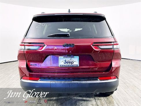 New 2025 Jeep Grand Cherokee L Altitude image 8