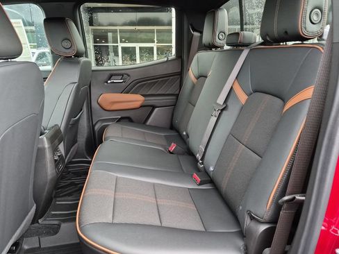 New 2026 GMC Canyon AT4 w/ Technology Plus Package AWD/4WD image 15