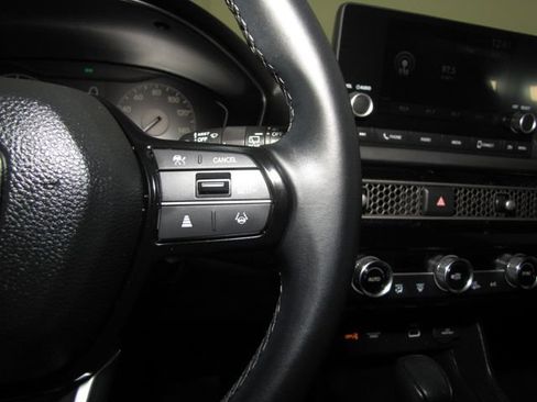 Certified 2023 Honda Civic EX-L image 6