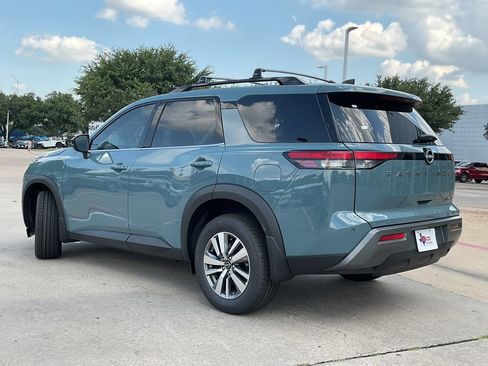 New 2026 Nissan Pathfinder SL AWD/4WD image 6