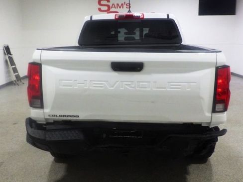 Used 2024 Chevrolet Colorado Trail Boss w/ Technology Package AWD/4WD image 3