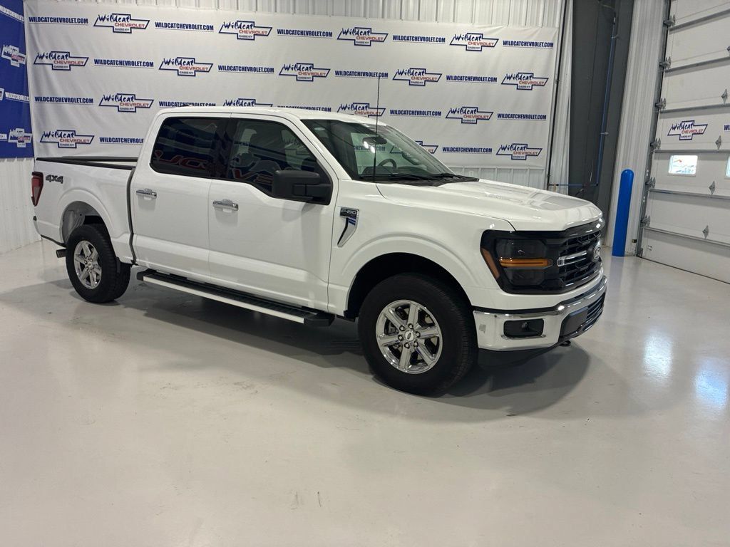 Used 2025 Ford F150 XLT w/ Equipment Group 301A Standard AWD/4WD image 9
