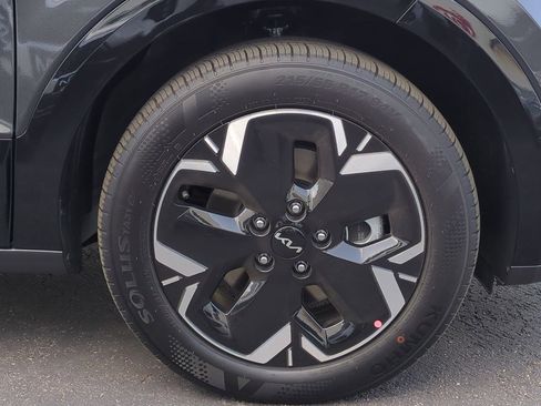 New 2025 Kia Niro Wave image 28