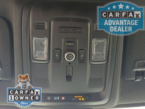 Used 2024 Chevrolet Suburban Premier image 10