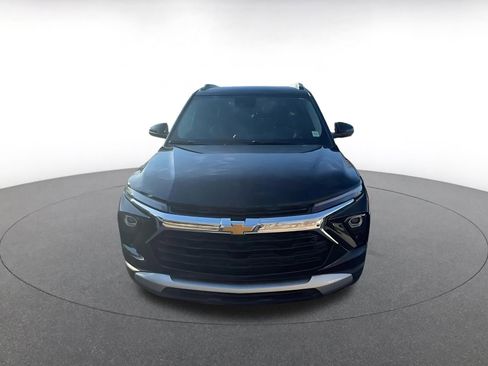Used 2025 Chevrolet TrailBlazer LT image 4