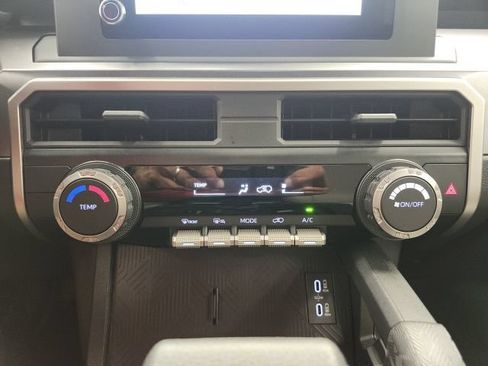 Used 2025 Toyota 4Runner SR5 RWD image 58