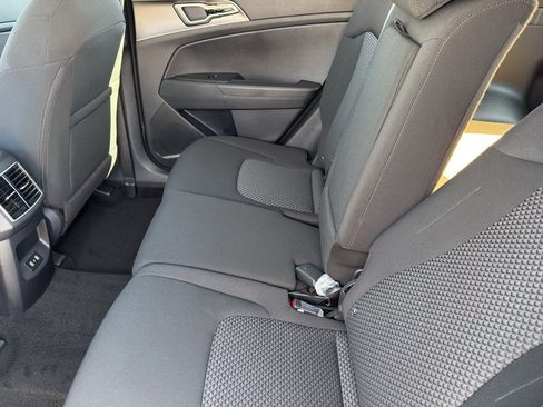 New 2026 Kia Sportage LX FWD image 18
