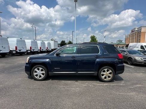 Used 2017 GMC Terrain SLE w/ Convenience Package FWD image 6