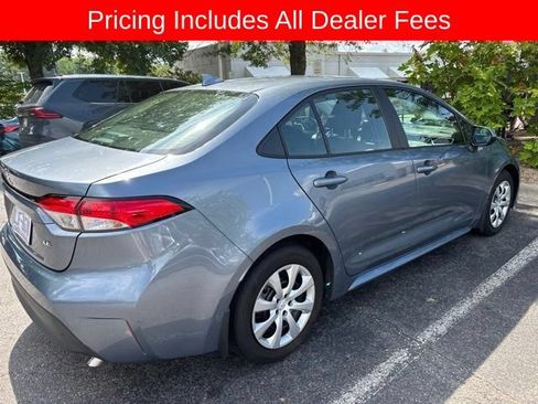 Used 2025 Toyota Corolla LE FWD image 10