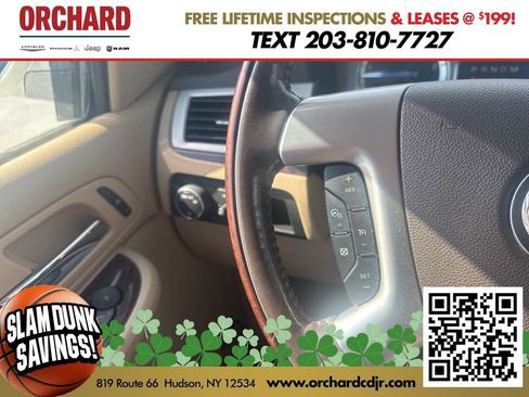 Used 2009 Cadillac Escalade ESV Base image 32