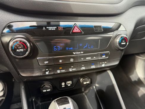 Used 2017 Hyundai Tucson SE Plus image 32