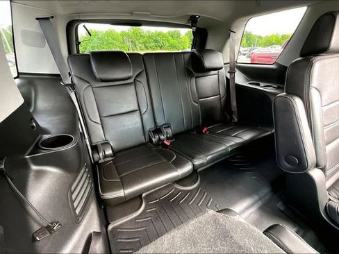 Used 2017 GMC Yukon Denali w/ Open Road Package AWD/4WD image 26