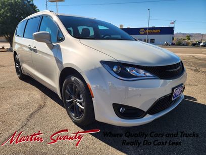 Used 2020 Chrysler Pacifica Touring-L