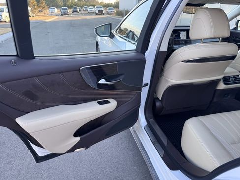 Used 2018 Lexus LS 500 AWD image 32