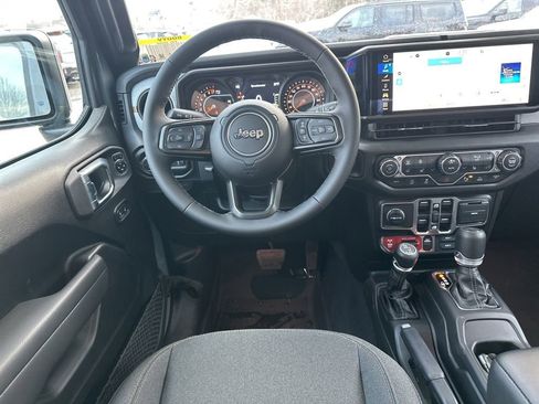 New 2026 Jeep Gladiator Willys image 14