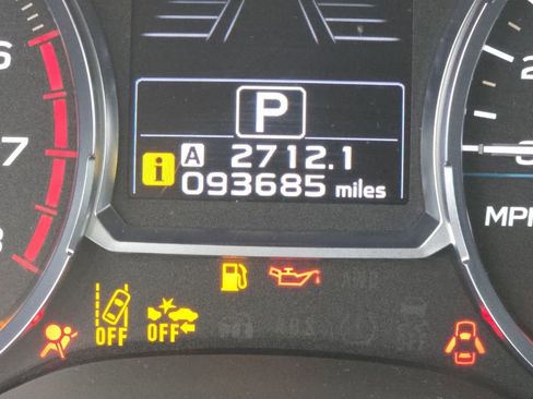 Used 2017 Subaru Forester 2.5i Premium image 14