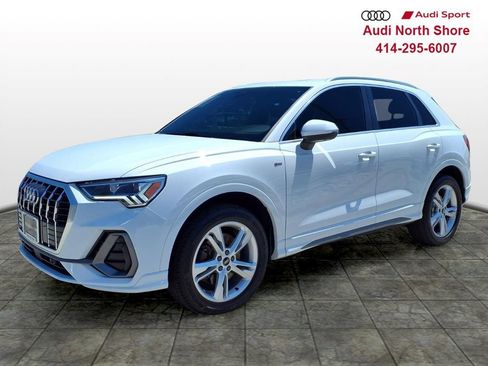 Used 2024 Audi Q3 2.0T Premium Plus w/ Premium Plus Package AWD/4WD image 2