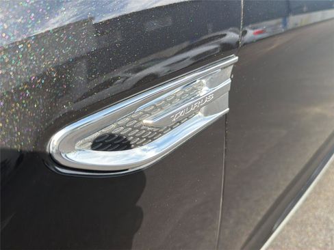Used 2014 Ford Taurus SEL w/ Equipment Group 201A AWD/4WD image 30