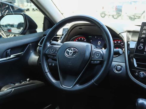 Used 2023 Toyota Camry XSE FWD image 15