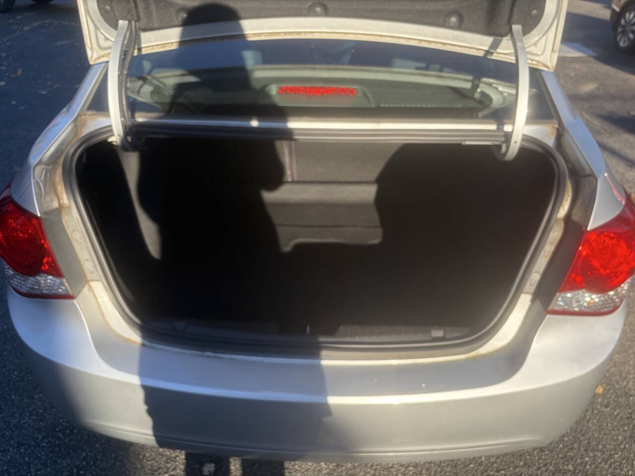Used 2016 Chevrolet Cruze LT FWD image 13