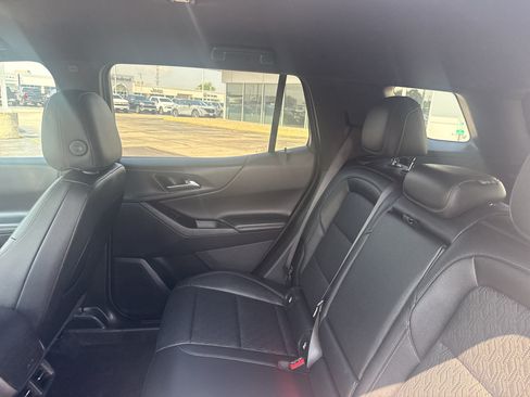 Certified 2025 Chevrolet Equinox LT w/ Convenience Package II AWD/4WD image 31