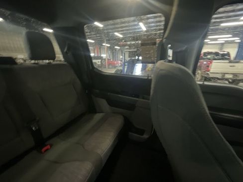 Used 2023 Ford F150 XLT image 14