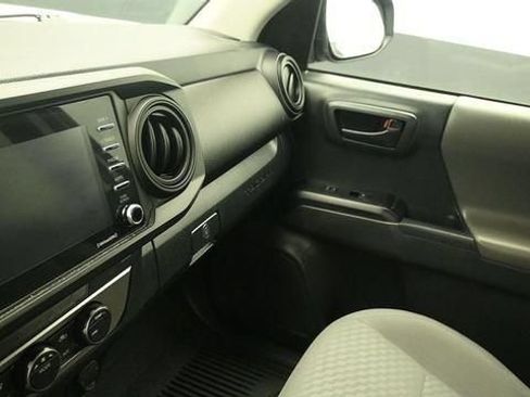 Used 2023 Toyota Tacoma SR AWD/4WD image 27
