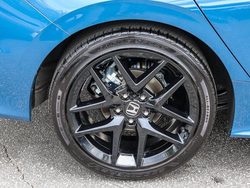 Certified 2025 Honda Civic Sport image 8