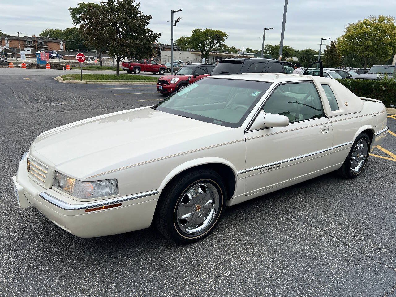 Used 1999 Cadillac Eldorado w/ Comfort/Convenience Pkg FWD image 6