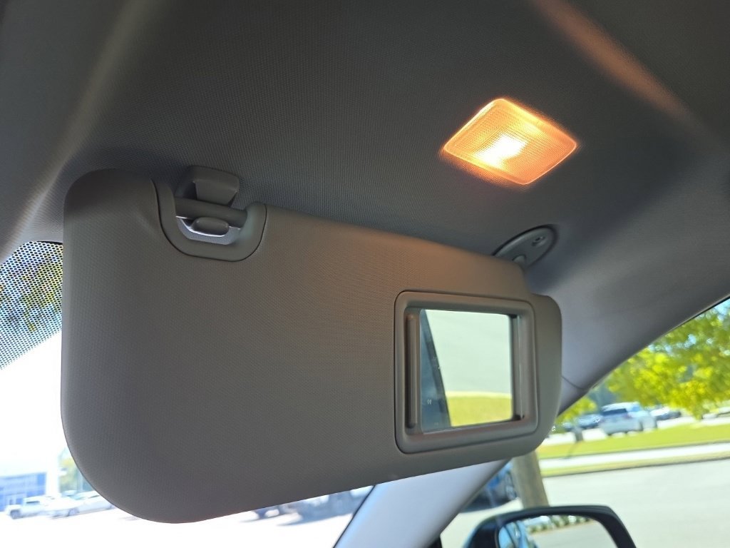 Used 2020 Toyota RAV4 LE FWD image 45