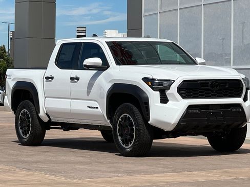 New 2026 Toyota Tacoma TRD Off-Road AWD/4WD image 2