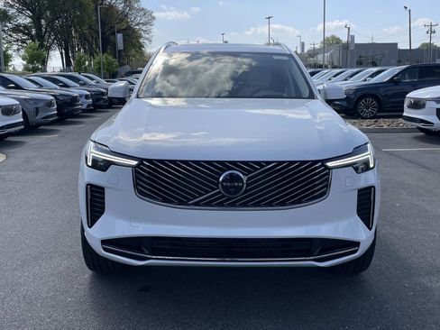 New 2026 Volvo XC90 B6 Ultra w/ Protection Package AWD/4WD image 2