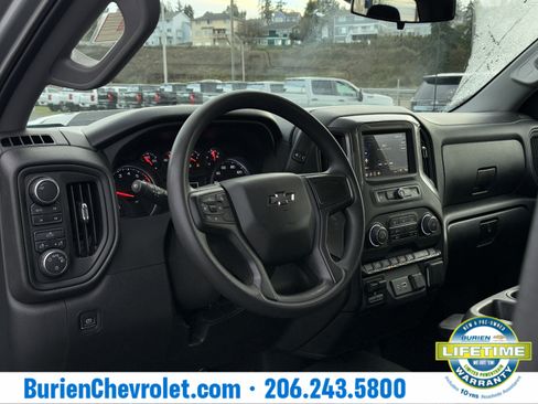 Used 2023 Chevrolet Silverado 1500 Custom Trail Boss w/ LPO, Dark Essentials Package image 11