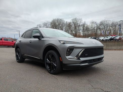 New 2026 Buick Envision Sport Touring image 3