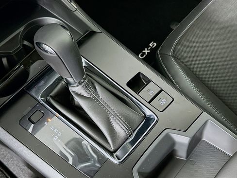 New 2026 MAZDA CX-5 Preferred image 17