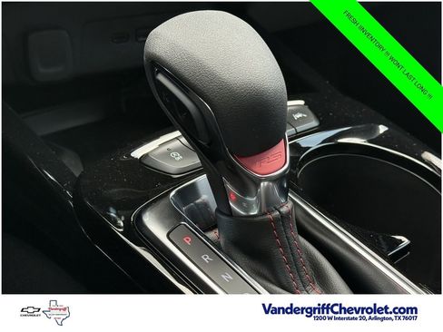New 2026 Chevrolet Trax RS w/ Sunroof Package FWD image 17