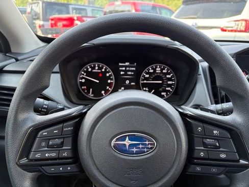 Used 2025 Subaru Crosstrek 2.5i Premium AWD/4WD image 20