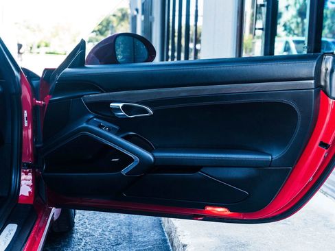 Used 2018 Porsche 911 Carrera image 41
