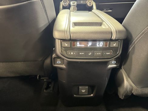 Certified 2026 Toyota Grand Highlander AWD image 32
