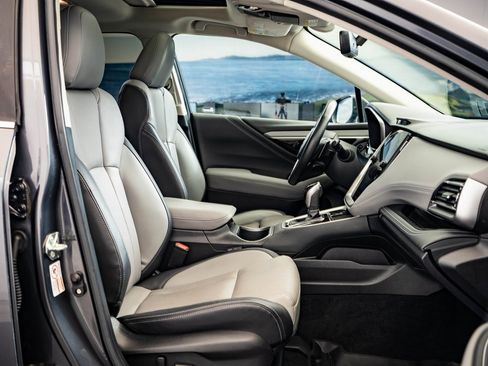 Used 2020 Subaru Outback Limited image 23