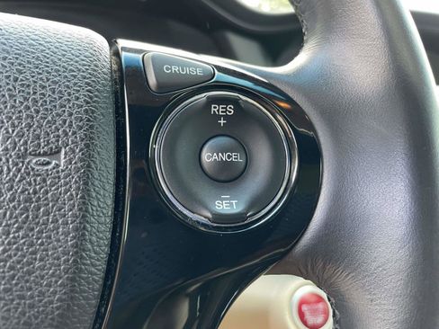 Used 2016 Honda Accord EX-L image 8