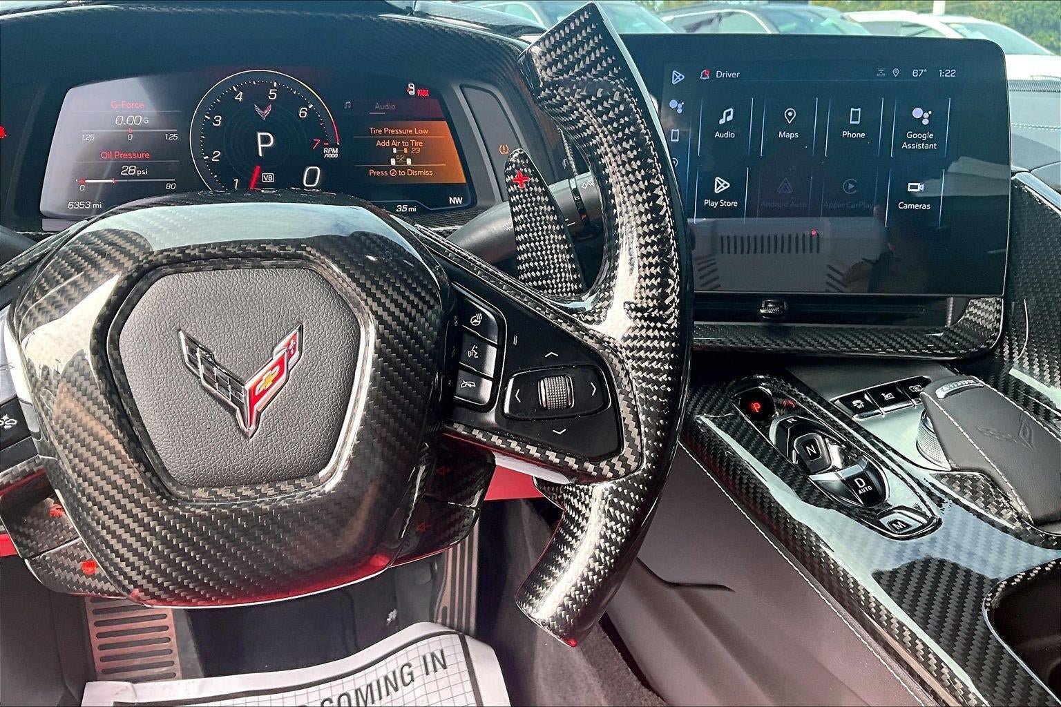 Used 2024 Chevrolet Corvette Stingray Preferred Cpe w/ Z51 Performance Package RWD image 17
