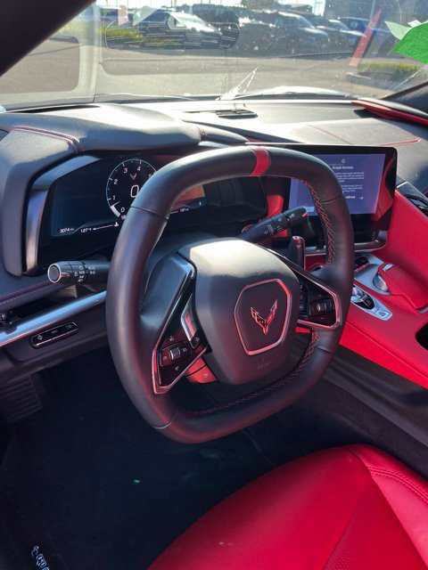 Used 2024 Chevrolet Corvette Stingray Preferred Cpe w/ Z51 Performance Package RWD image 11