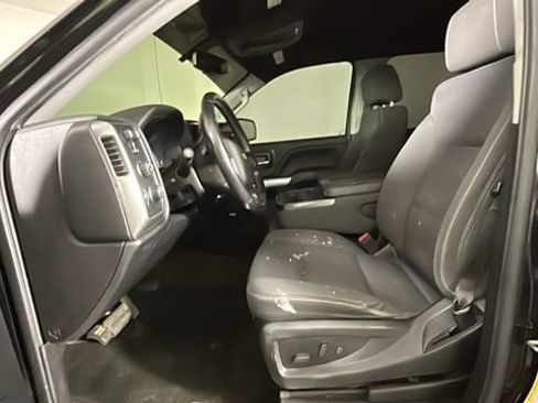 Used 2018 Chevrolet Silverado 1500 LT w/ All Star Edition AWD/4WD image 11