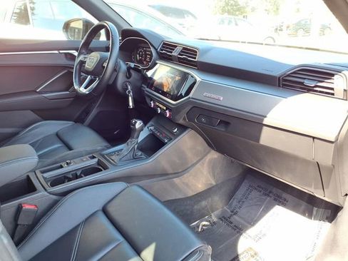 Used 2022 Audi Q3 2.0T Premium Plus w/ Premium Plus Package AWD/4WD image 27