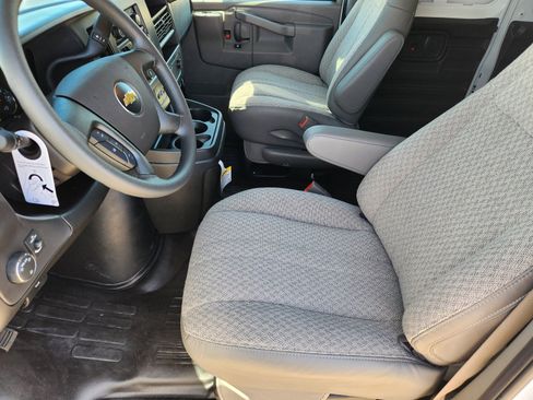 New 2025 Chevrolet Express 2500 w/ Driver Convenience Package RWD image 10