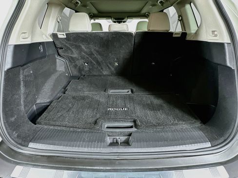 Used 2023 Nissan Rogue SL w/ SL Premium Package FWD image 28